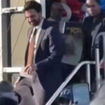 oof!-zohran-mamdani-booed-off-the-stage-at-nypd-event-on-staten-island-(video)