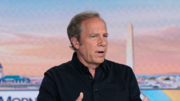 mike-rowe:-if-democrats-embrace-their-dsa-faction,-‘it’ll-be-the-largest-political-blunder-in-my-lifetime’