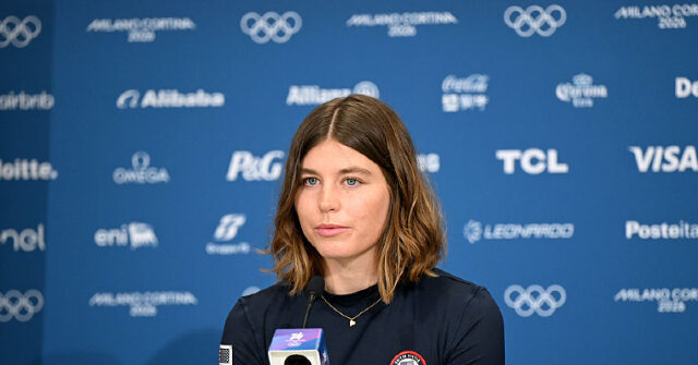 team-usa-olympic-snowboarder-maddie-mastro-disgusted-over-her-teammates-visit-to-the-white-house