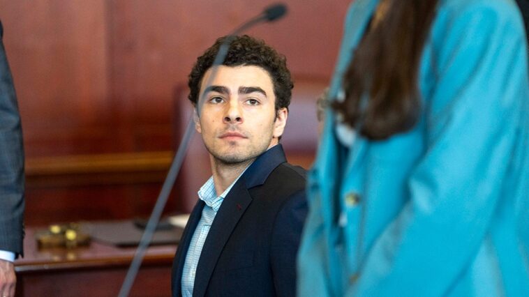 luigi-mangione-seeks-polished-look-with-bid-to-ditch-jail-clothes-for-hearing-in-ceo-slaying-case