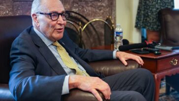 ‘cuck’-schumer-endorses-el-sayed,-who-campaigned-on-replacing-him