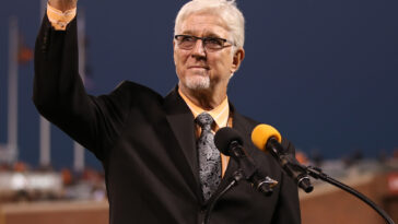 mike-krukow,-giants-legendary-announcer,-reveals-‘unsafe’-reason-for-retirement