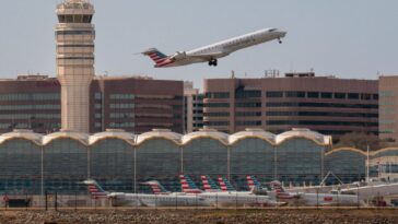 new-audio-reveals-air-traffic-confusion-during-trump’s-marine-one-departure