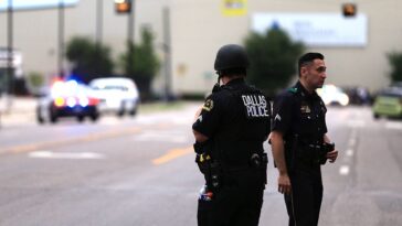 police-officer-shot-by-man-he-just-helped