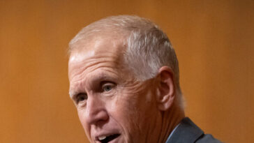 thom-tillis-reveals-new-book,-claims-trump-surrounded-by-‘magats’