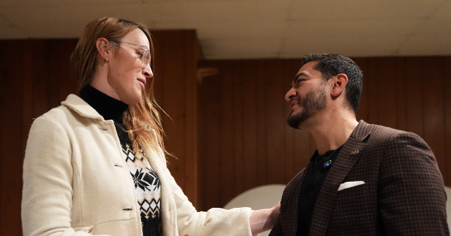 midterms:-democrat-hospital-chaplain-may-become-michigan’s-first-transgender-lawmaker