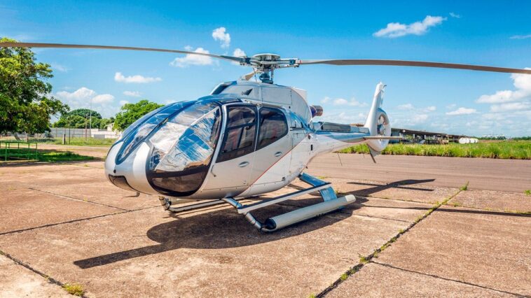 wisconsin-man-flies-helicopter-to-cabela’s-because-the-drive-was-too-long