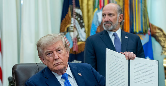 trump-signs-orders-that-end-birth-tourism,-limit-birthright-citizenship