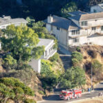 hollywood-hills-water-main-break-sends-water-gushing-down-residential-street