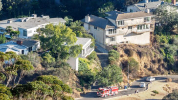 hollywood-hills-water-main-break-sends-water-gushing-down-residential-street