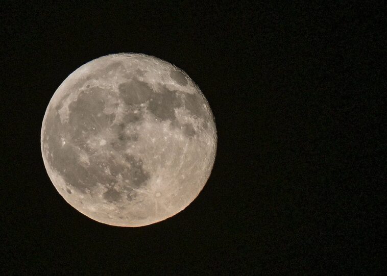 see-the-crash-site-after-spacex-rocket-slams-into-moon