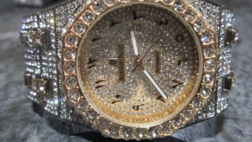 us-seizes-another-massive-haul-of-fake-luxury-watches-headed-for-ny-and-worth-$43m-if-real:-‘criminals-try-to-scam-shoppers’