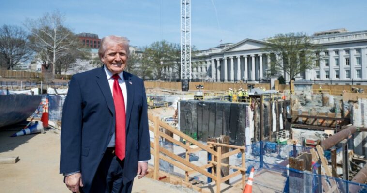 just-in:-appeals-court-panel-stacked-with-biden,-obama-judges-blocks-construction-of-president-trump’s-white-house-ballroom