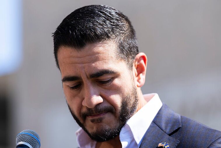 abdul-el-sayed’s-porny-instagram-feed-sounds-like-a-personal-problem