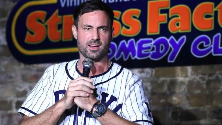 left-leaning-comedian-labeled-‘childish’-by-conservative-jeff-dye-after-insult-scrawled-on-tesla
