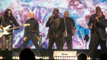 earth,-wind-&-fire-abruptly-postpones-show-after-band-member’s-medical-emergency