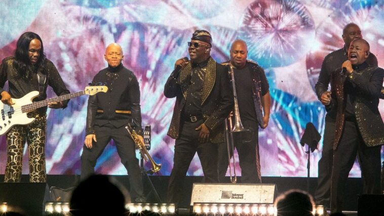 earth,-wind-&-fire-abruptly-postpones-show-after-band-member’s-medical-emergency