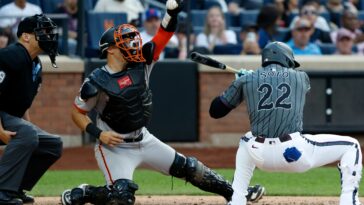 andrew-knizner-opts-out-of-red-sox-contract-during-team’s-resurgence
