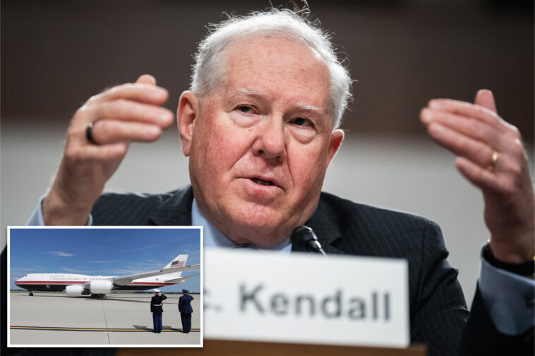 pentagon-accuses-former-air-force-secretary-of-leaking-classified-information-about-air-force-one