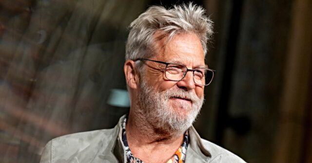 jeff-bridges-says-‘soon-i’ll-be-out-of-a-gig’-thanks-to-ai,-might-‘lease’-his-likeness