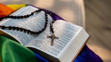 self-proclaimed-queer-priest-blasts-trump-in-award-reception-speech