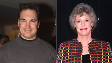 ‘seinfeld’-star-patrick-warburton-says-making-out-with-carol-burnett-felt-‘like-kissing-mom’