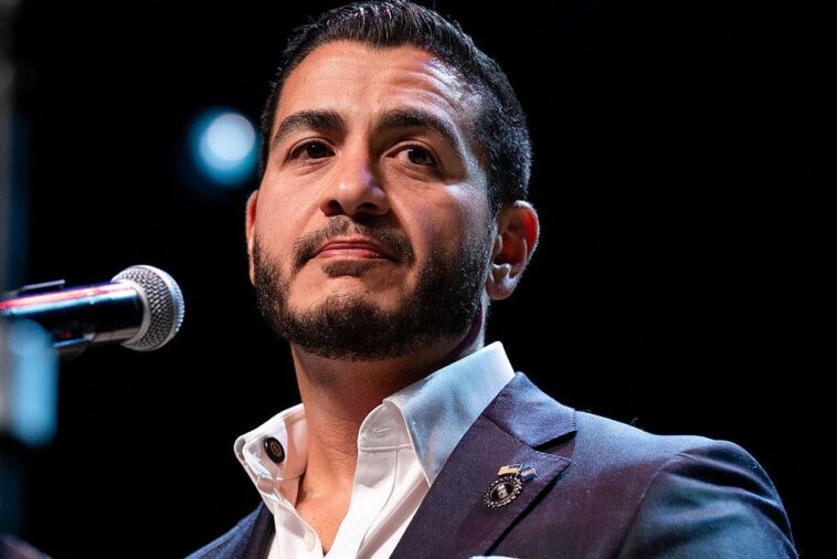 el-sayed-doubles-down-after-he’s-blasted-for-disparaging-historic-michigan-destination