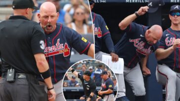 braves-manager-walt-weiss-gets-ejected-in-heated-scene-after-yankees-score-on-balk