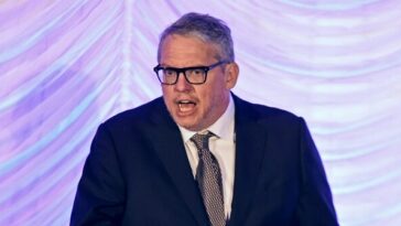 dulis:-climate-doomer-adam-mckay-dismisses-questions-about-his-2nd-home-in-ireland-while-warning-‘billions-will-die’-because-of-oil