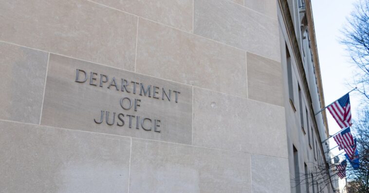 justice-department-settles-with-pro-life-father-of-11-whose-home-they-busted-into