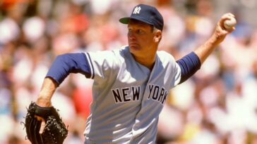 famed-ex-yankees-pitcher-tommy-john-sends-farewell-message-to-fans-as-he-battles-health-issues