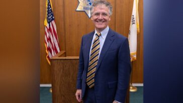 ice-issues-ultimatum-to-sanctuary-sheriff-tom-dart:-serve-immigration-subpoenas-or-face-criminal-witness-tampering-charges