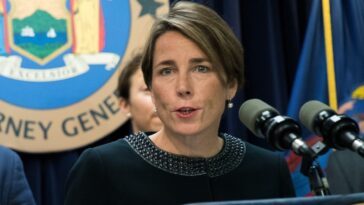 massachusetts-governor-signs-new-law-blocking-ice-access-to-several-locations