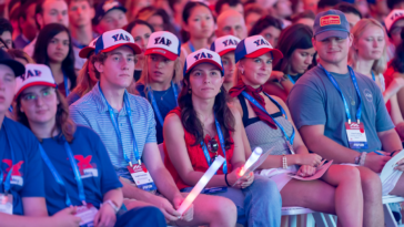 young-conservatives-reveal-what’s-top-of-mind-as-gop,-democrats-battle-for-‘hopeless’-gen-z-voters