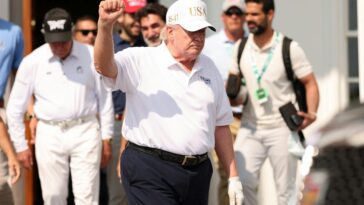 f-16s-scramble-after-planes-breach-no-fly-zone-over-trump’s-golf-club