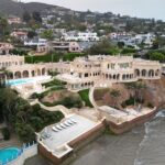 sprawling-la-jolla-mansion-known-as-‘the-sand-castle’-put-on-the-market-for-eye-popping-figure