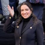 alexandria-ocasio-cortez-shrugs-off-past-‘defund-the-police’-comments,-joking-‘woke-1-was-crazy’