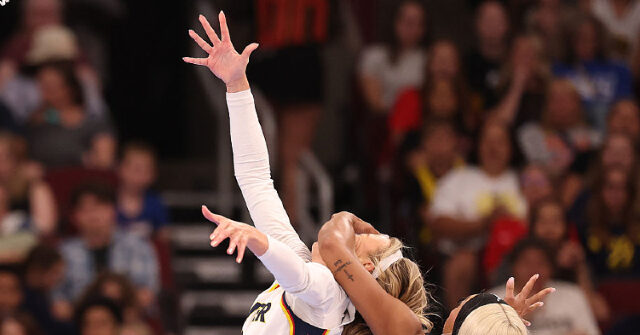 sports-illustrated-blasted-for-‘karma’-headline-suggesting-sophie-cunningham-deserved-flagrant-foul