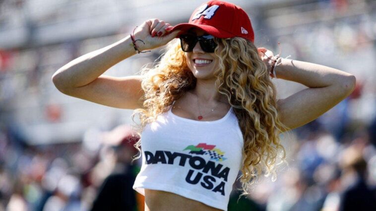 nascar-makes-major-change-to-2027-daytona-500-week,-fans-furious-with-another-change-&-race-wife-in-costa-rica