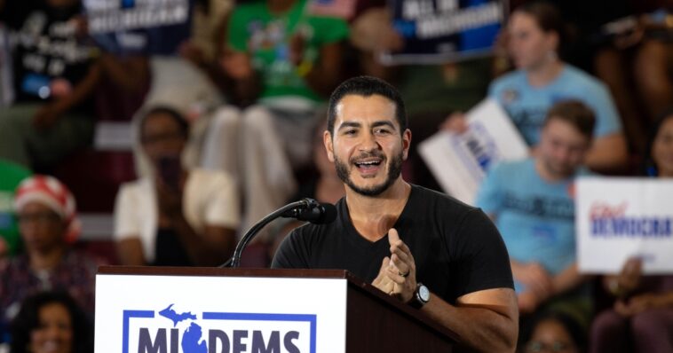 el-sayed-says-he’s-fine-campaigning-with-hasan-‘america-deserved-9/11’-piker,-says-he’s-focused-on-who-‘i’m-campaigning-to’
