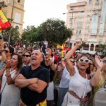 ‘enough-is-enough’:-thousands-of-ceuta-residents-protest-spain’s-handling-of-migrant-invasion