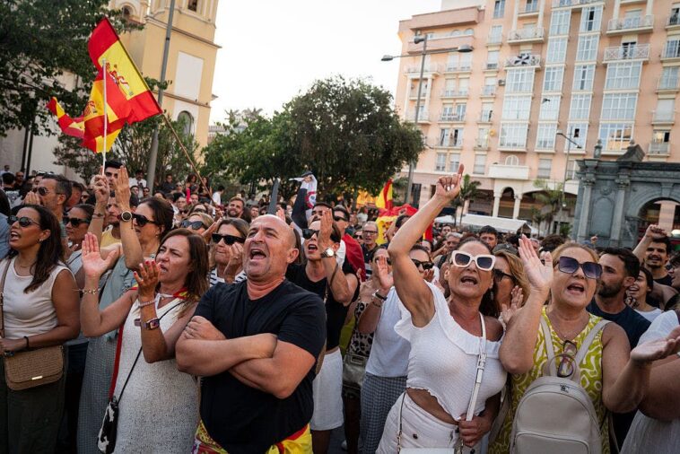 ‘enough-is-enough’:-thousands-of-ceuta-residents-protest-spain’s-handling-of-migrant-invasion