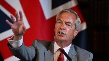 party-of-law-and-order:-farage-says-he’ll-keep-criminals-behind-bars,-send-foreign-prisoners-to-el-salvador