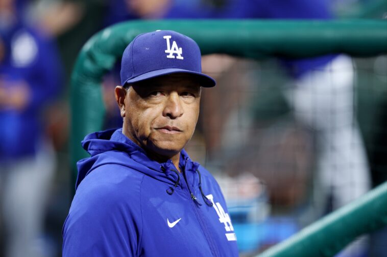 dave-roberts-drops-blunt-reaction-to-slumping-dodgers-‘getting-bullied’