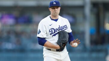 tarik-skubal-makes-eagerily-anticipated-dodger-stadium-debut:-‘electric-night’