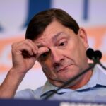 communist-party-writer-co-hosts-campaign-event-for-democrat-senate-hopeful