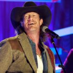 country-star-tyler-hubbard-says-‘the-chosen’-brought-the-bible-to-life-for-his-family