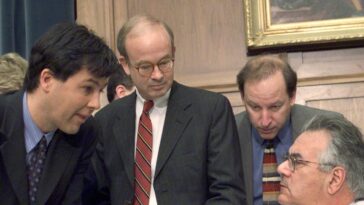 watch:-longtime-clinton-advisor-blasts-today’s-dems-as-group-of-lunatics,-who-are-‘basically-illiterate-and-uninformed’-from-watching-msnow