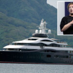 zuckerberg-defends-crew-of-his-$300m-superyacht-accused-of-snubbing-a-stranded-boat