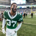 jets’-qwan’tez-stiggers-leaves-practice-in-ambulance-in-scary-scene